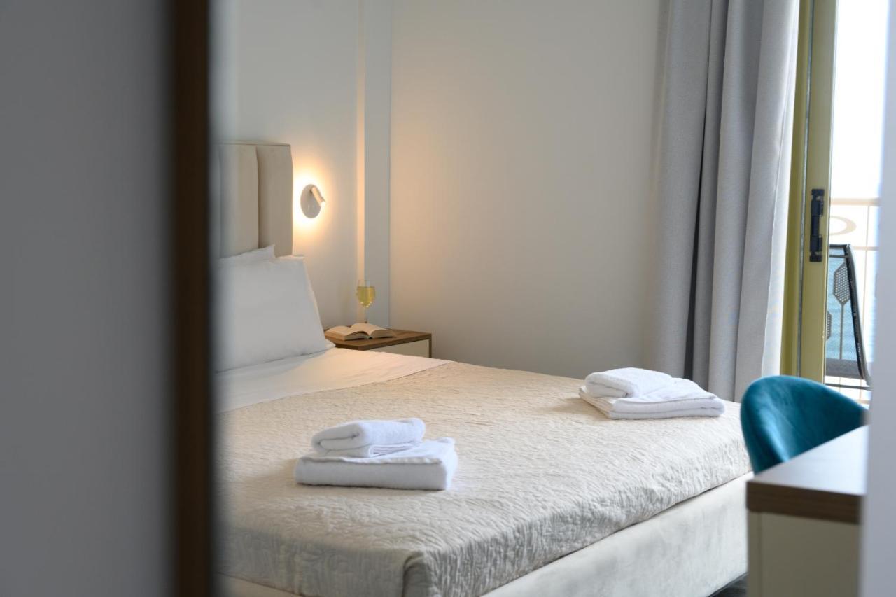 Ninos Grand Beach Resort Kastrosikia Zewnętrze zdjęcie