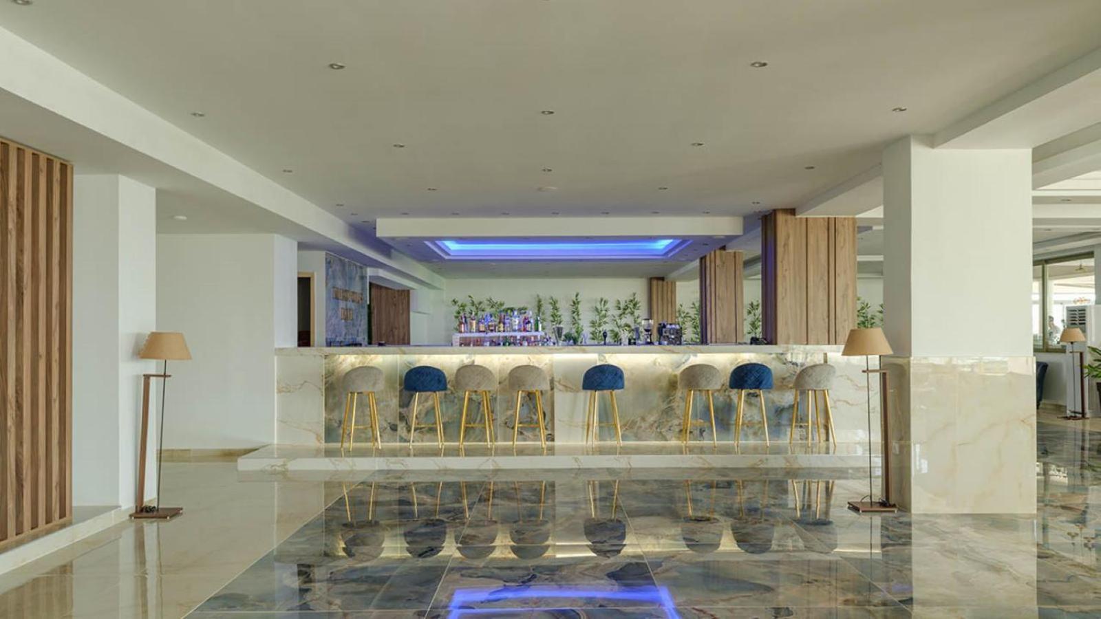 Ninos Grand Beach Resort Kastrosikia Zewnętrze zdjęcie
