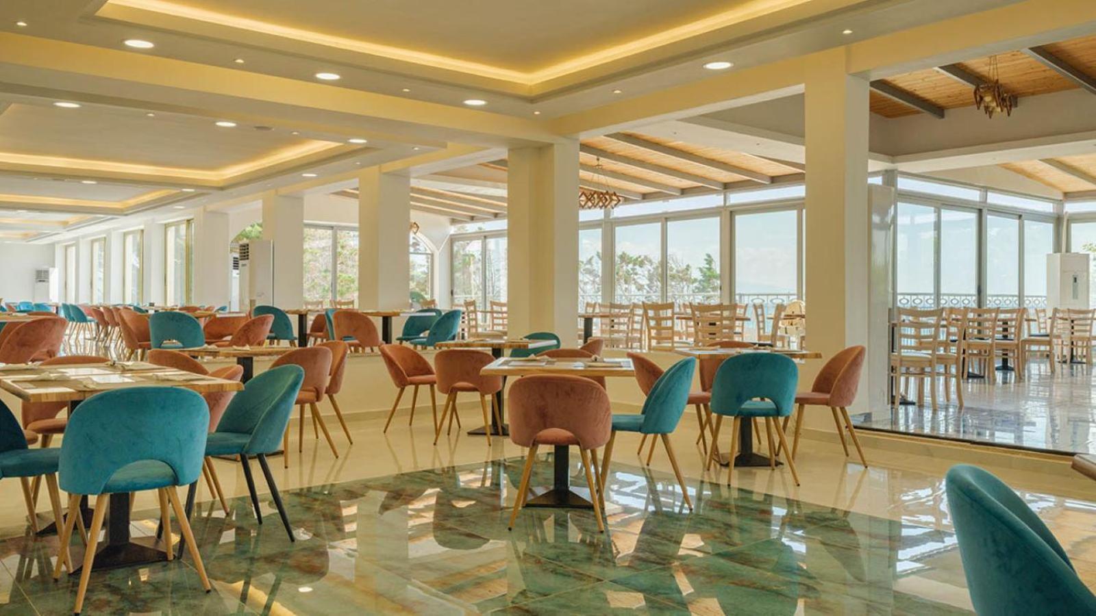 Ninos Grand Beach Resort Kastrosikia Zewnętrze zdjęcie