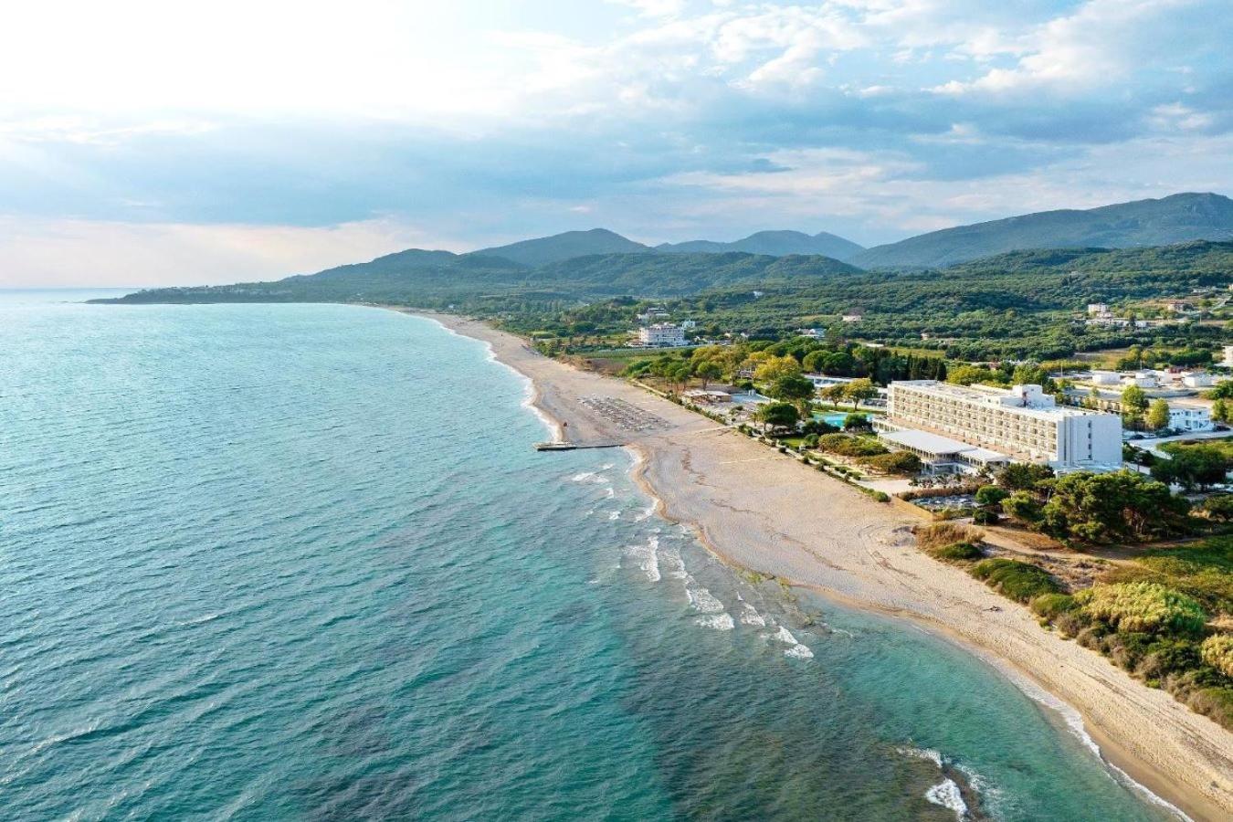 Ninos Grand Beach Resort Kastrosikia Zewnętrze zdjęcie