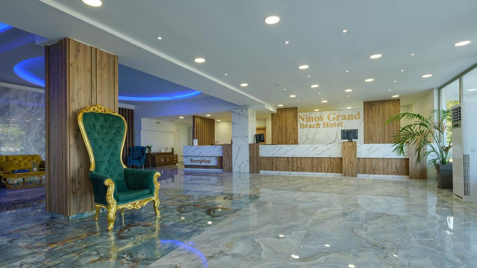 Ninos Grand Beach Resort Kastrosikia Zewnętrze zdjęcie