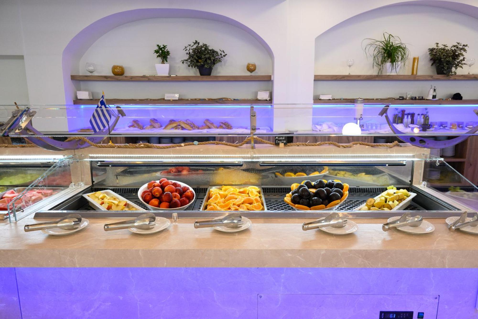 Ninos Grand Beach Resort Kastrosikia Zewnętrze zdjęcie