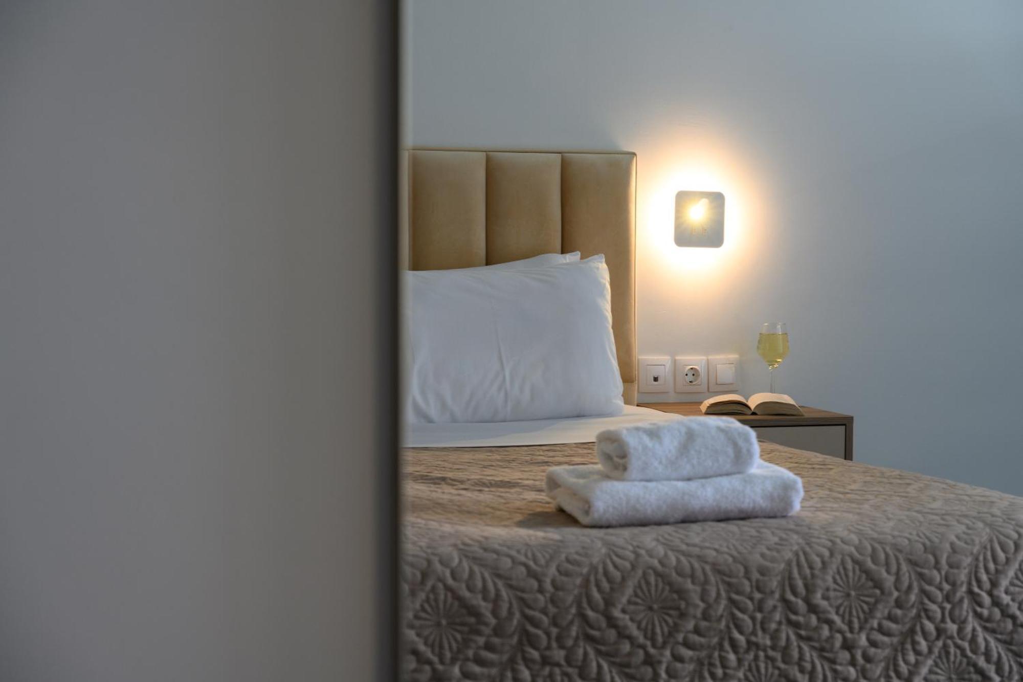 Ninos Grand Beach Resort Kastrosikia Zewnętrze zdjęcie